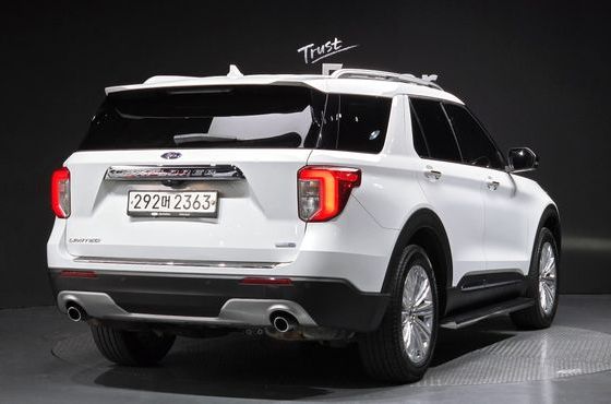 Ford Explorer 2.3 LimIted 4WD — пробег 36 163 км — фото 2 из 5