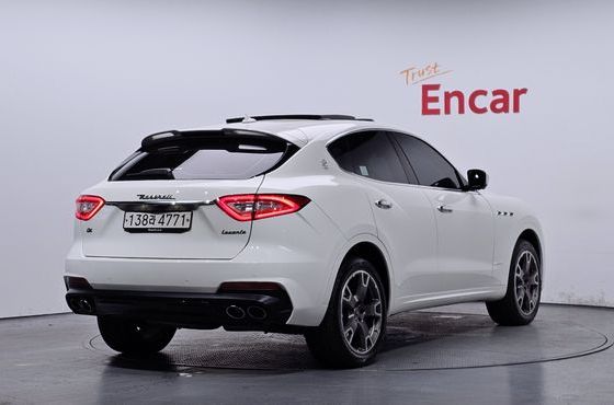 Maserati Levante 3.0 AWD GranSport — пробег 24 773 км — фото 2 из 5