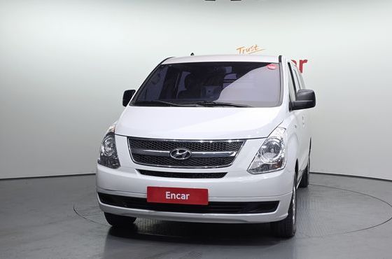 Hyundai Starex 5-Seater VAN CVX Deluxe — пробег 201 634 км — фото 3 из 5