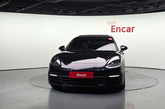 Porsche Panamera 3.0 AWD — пробег 97 876 км — фото 3 из 5