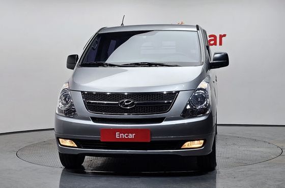 Hyundai Starex 5-Seater VAN CVX Premium — пробег 70 080 км — фото 3 из 5