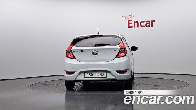 Hyundai Accent WIT 1.4 VVT Modern — пробег 44 523 км — фото 4 из 5