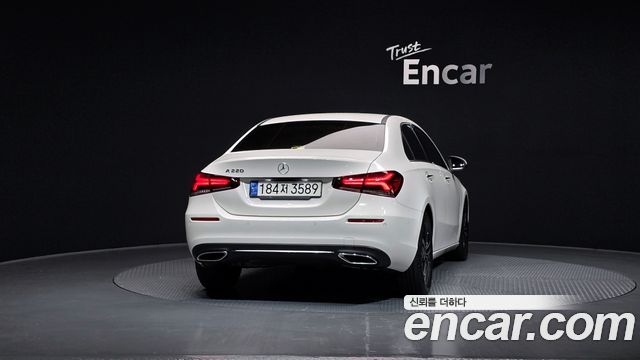 Mercedes-Benz A-Class из Кореи Encar