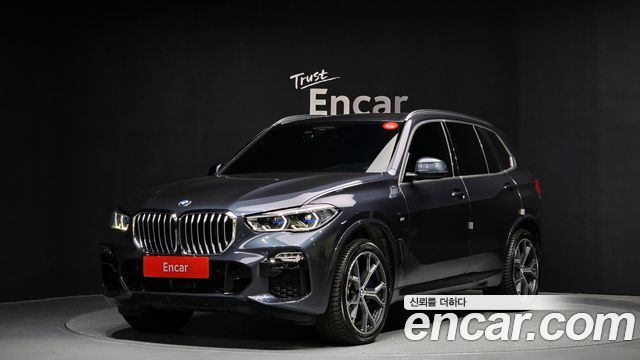 BMW X5 xDrive 40i M Sport — пробег 64 354 км — фото 1 из 5