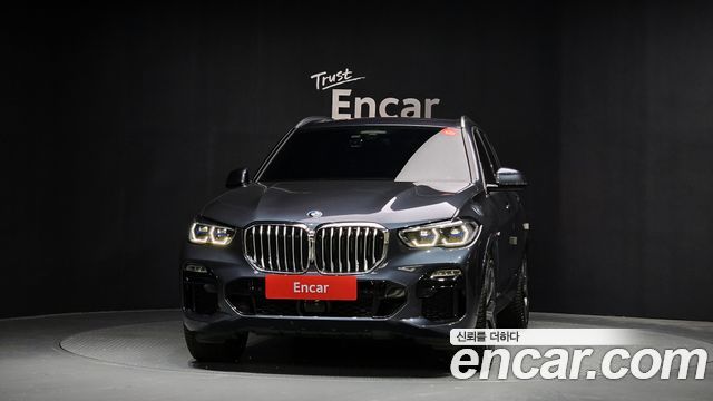 BMW X5 xDrive 40i M Sport — пробег 64 354 км — фото 3 из 5