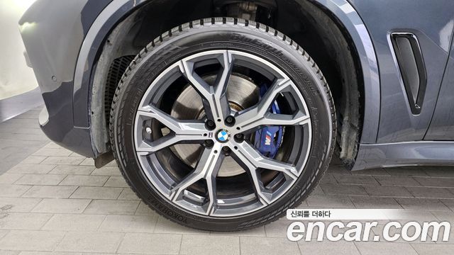 BMW X5 xDrive 40i M Sport — пробег 64 354 км — фото 5 из 5