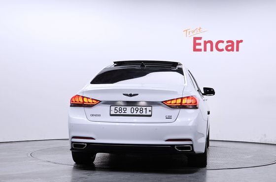 Hyundai Genesis G330 Premium AWD — пробег 111 955 км — фото 4 из 5
