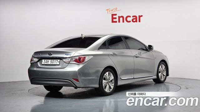 Hyundai Sonata 2.0 Premium — пробег 98 690 км — фото 2 из 5