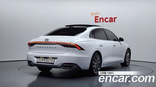 Hyundai Grandeur Calligraphy — пробег 99 927 км — фото 2 из 5