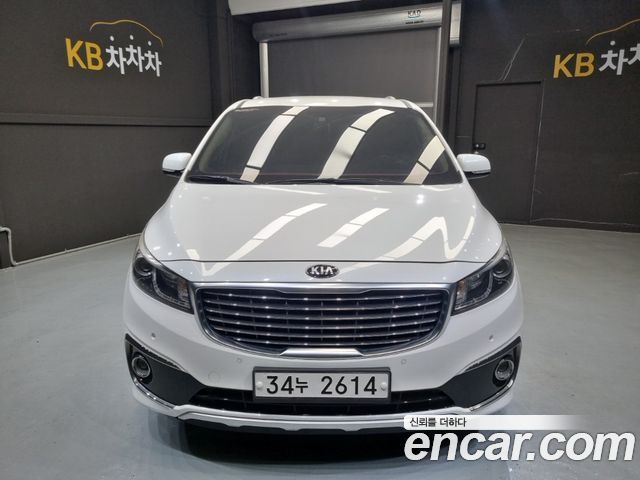 Kia Carnival 7-seater Limousine President — пробег 140 000 км — фото 2 из 5