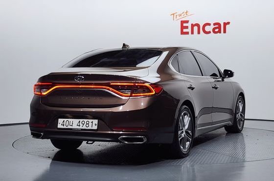Hyundai Grandeur 2.4 Premium — пробег 87 479 км — фото 2 из 5