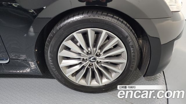 Hyundai Equus из Кореи Encar