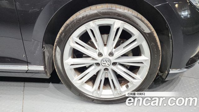Volkswagen Passat из Кореи Encar