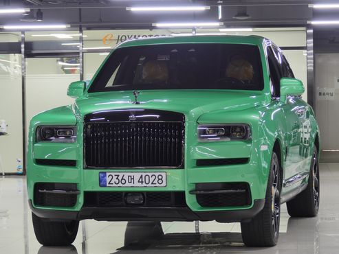 Rolls-Royce Cullinan 6.7 V12 Black Badge — пробег 9 990 км — фото 1 из 5
