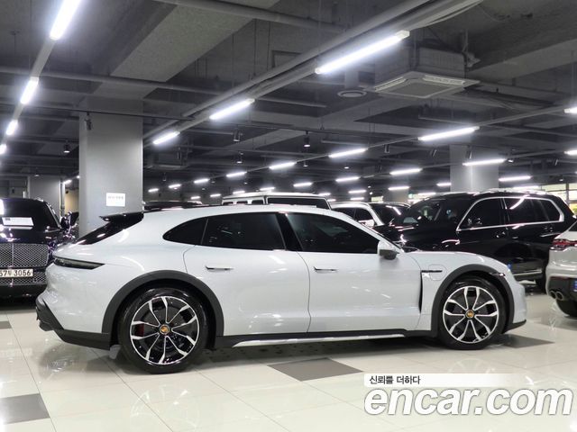 Porsche Taycan из Кореи Encar