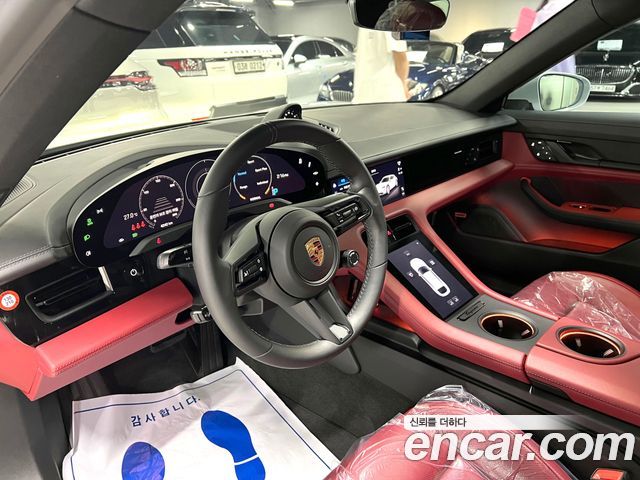 Porsche Taycan из Кореи Encar