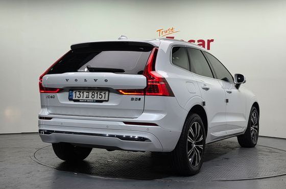Volvo XC60 B5 Inscription — пробег 77 380 км — фото 2 из 5