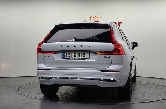 Volvo XC60 B5 Inscription — пробег 77 380 км — фото 4 из 5