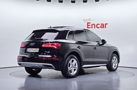 Audi Q5 45 TFSI Quattro — пробег 90 337 км — фото 2 из 5