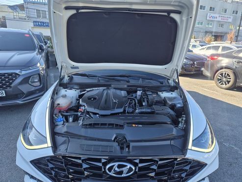 Hyundai Sonata 2.0 Premium Plus — пробег 58 042 км — фото 2 из 5