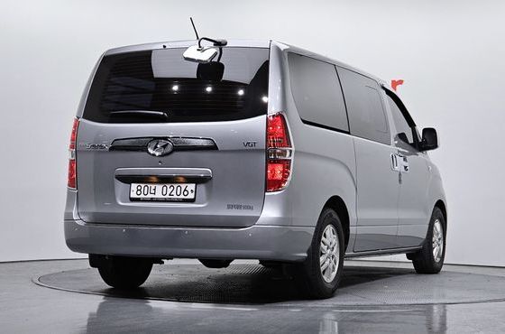 Hyundai Starex Van 5-Seater Smart — пробег 46 820 км — фото 2 из 5