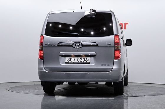 Hyundai Starex Van 5-Seater Smart — пробег 46 820 км — фото 4 из 5