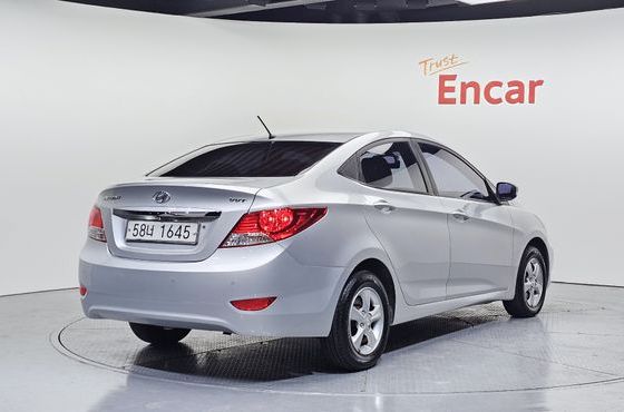 Hyundai Accent 1.4 VVT Premier — пробег 96 989 км — фото 2 из 5