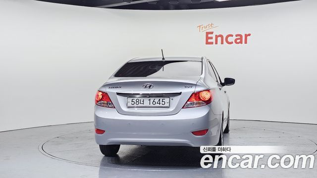 Hyundai Accent из Кореи Encar