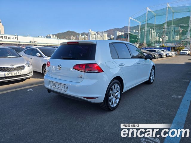 Volkswagen Golf 1.6 TDI — пробег 88 385 км — фото 4 из 5
