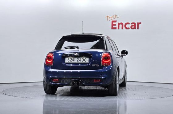 Mini Cooper 5Door Standard 3rd — пробег 72 043 км — фото 4 из 5