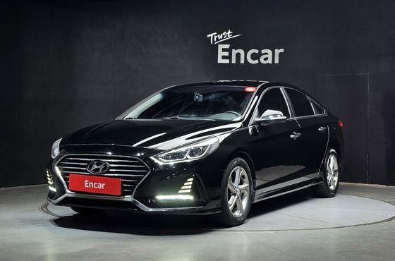 Hyundai Sonata 2.0 Smart — пробег 178 593 км — фото 1 из 5