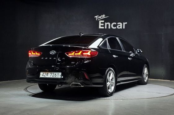 Hyundai Sonata 2.0 Smart — пробег 178 593 км — фото 2 из 5