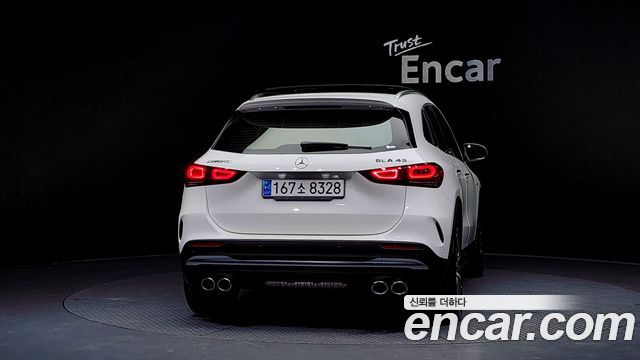 Mercedes-Benz GLA-Class GLA45 AMG 4MATIC+ — пробег 25 288 км — фото 4 из 5