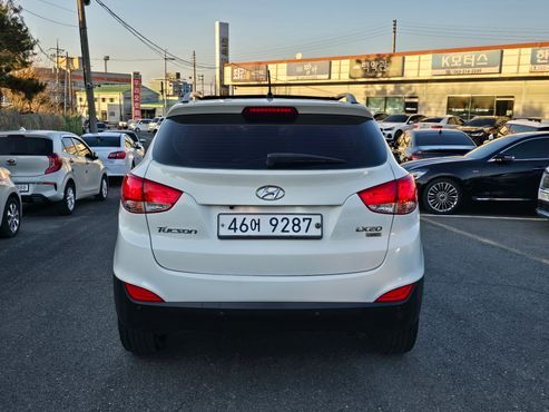 Hyundai Tucson Diesel 2WD LX20 Smart-Pack — пробег 159 685 км — фото 4 из 5