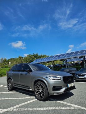 Volvo XC90 T6 Inscription — пробег 145 000 км — фото 3 из 4