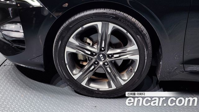Kia K5 из Кореи Encar