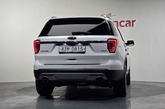 Ford Explorer 2.3 Limited 4WD 5th — пробег 113 068 км — фото 4 из 5