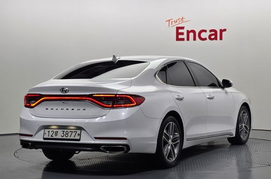 Hyundai Grandeur 2.4 Premium Special — пробег 160 361 км — фото 2 из 5