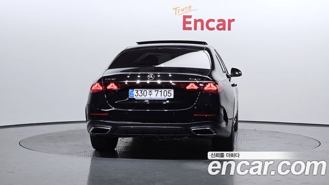 Mercedes-Benz E-Class из Кореи Encar