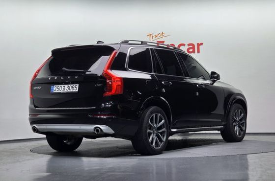 Volvo XC90 D5 Momentum — пробег 95 368 км — фото 2 из 5