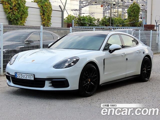 Porsche Panamera 3.0 AWD — пробег 99 808 км — фото 2 из 5