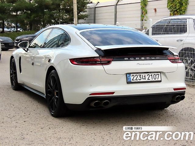Porsche Panamera 3.0 AWD — пробег 99 808 км — фото 3 из 5