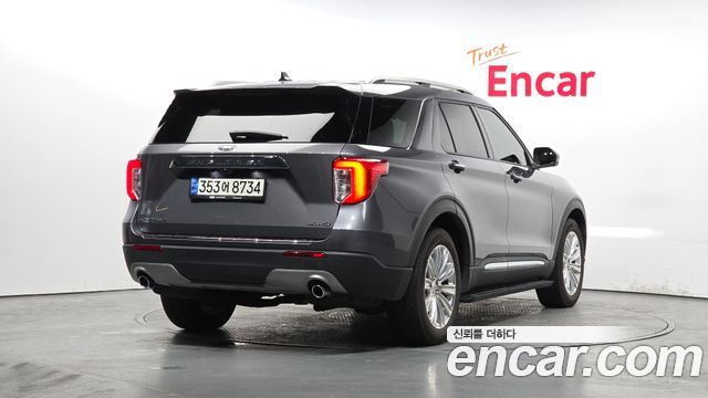 Ford Explorer 2.3 LimIted 4WD — пробег 53 109 км — фото 2 из 5