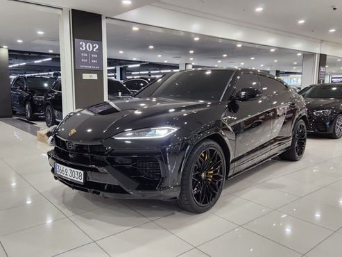 Lamborghini Urus 4.0 V8 SE — пробег 58 км — фото 1 из 5