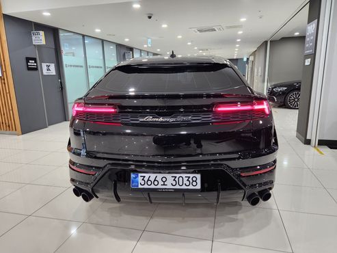Lamborghini Urus 4.0 V8 SE — пробег 58 км — фото 4 из 5