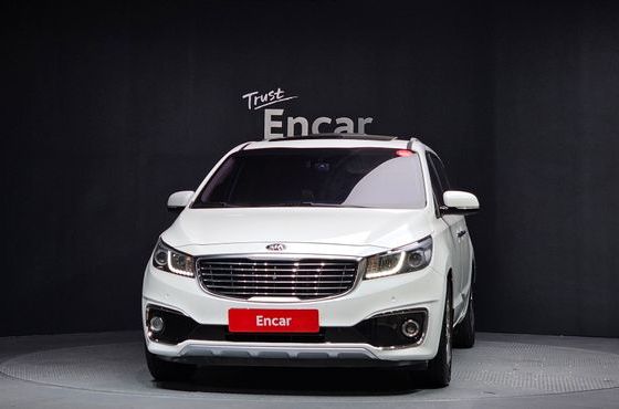 Kia Carnival 9-Seater Noblesse Special — пробег 125 730 км — фото 3 из 5