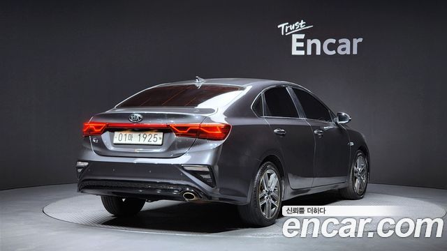 Kia K3 из Кореи Encar