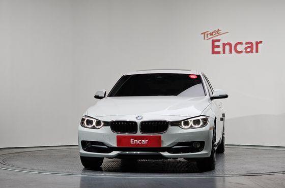 BMW 3-Series 320d Sport — пробег 79 970 км — фото 2 из 5