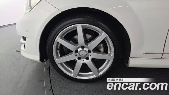 Mercedes-Benz C-Class из Кореи Encar