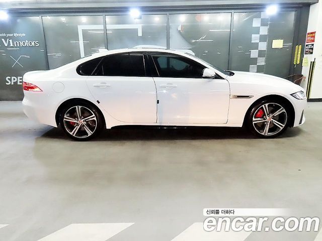 Jaguar XF из Кореи Encar